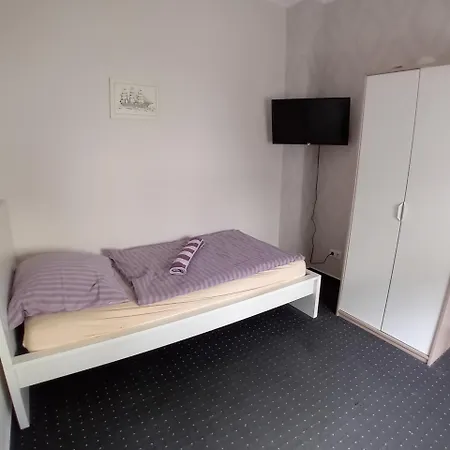 Apartman Gemuetliches Haus Mit Drei Schlafzimmern Bréma